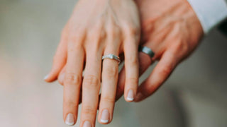 Do You Wear Your Engagement Ring On Your Wedding Day?
