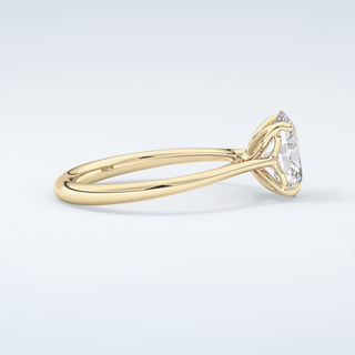 1.5 CT Oval Cut Solitaire Style Moissanite Engagement Ring 4