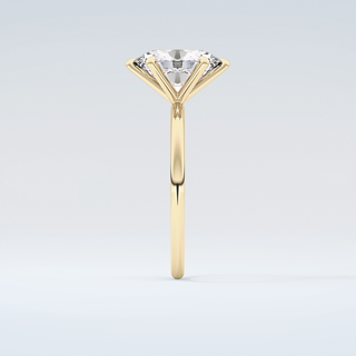 2.0 CT Oval Cut Solitaire Moissanite Engagement Ring 5