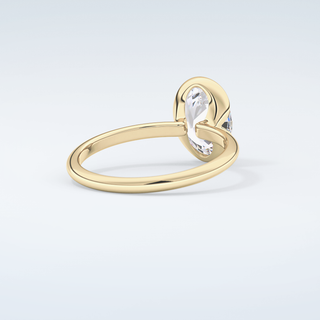 2.0 CT Oval Cut Solitaire Style Moissanite Engagement Ring 3