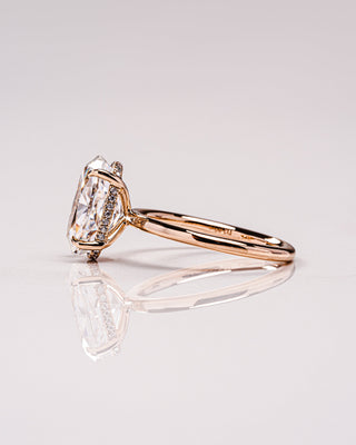 4.0 CT Oval Cut Moissanite Engagement Ring With Hidden Halo Setting