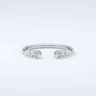 0.22 TCW Round Shaped Moissanite Wedding Band 13