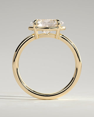 2.0 CT Oval Bezel & Solitaire Moissanite Engagement Ring