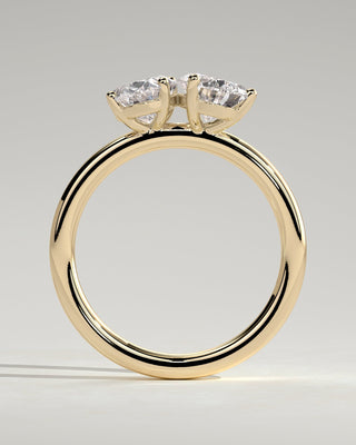 3.0 CT Oval & Pear Cut Toi Et Moi Moissanite Diamond Engagement Ring
