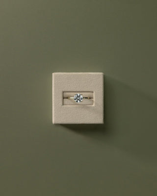 2.0 CT Round Hidden Halo Moissanite Engagement Ring