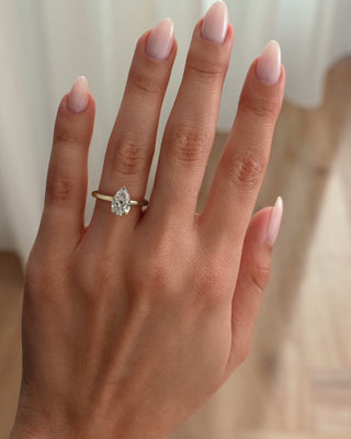 2.0 CT Pear Solitaire Moissanite Diamond Engagement Ring