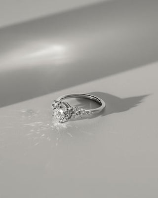 2.0 CT Round Cluster Moissanite Engagement Ring
