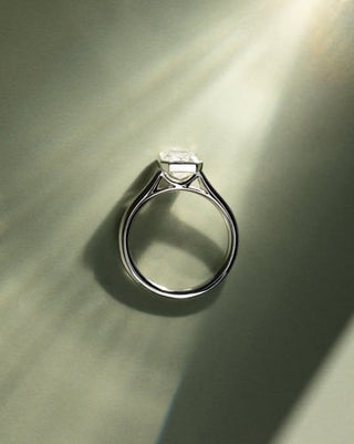 2.0 CT Emerald Cathedral & Bezel Moissanite Engagement Ring