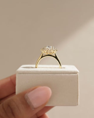 2 CT Oval Cut Cluster Halo Moissanite Diamond Engagement Ring