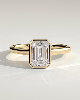 Round Halo, Pave & Split Shank Engagement Ring – 1.93 CT Lab Grown Diamond