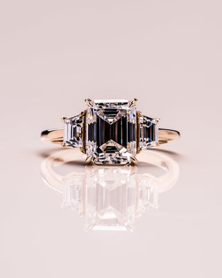 0.66 CT Emerald Cut Three Stones Moissanite Engagement Ring