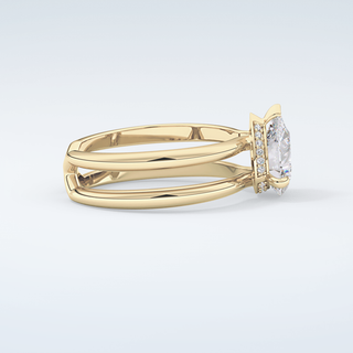 2.0 CT Pear Cut Double Shank Style Moissanite Engagement Ring 4