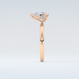 2.0 CT Pear Cut Solitaire Moissanite Engagement Ring 11