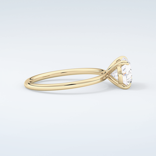 2.0 CT Oval Cut Solitaire Moissanite Engagement Ring 4