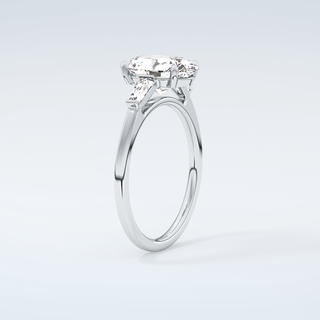 2.0 CT Oval Cut Three Stone Moissanite Engagement Ring 18