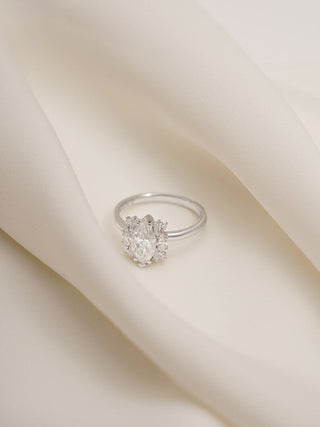 Stunning 1.0 - 2.0 CT Marquise Moissanite Engagement Ring with Cluster Design 4