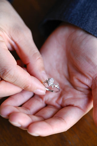 Stunning 1.0 - 2.0 CT Marquise Moissanite Engagement Ring with Solitaire Design 2