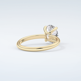 2.0 CT Oval Cut Solitaire Moissanite Engagement Ring 3