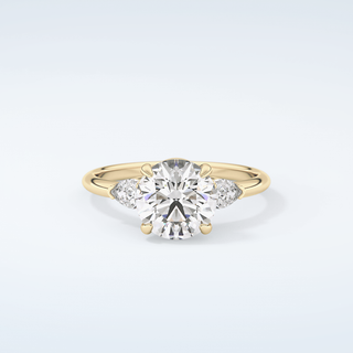 2.0 CT Round Cut Three Stone Moissanite Engagement Ring 1