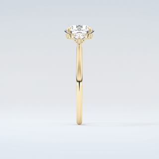 1.5 CT Round Cut Three Stone Moissanite Engagement Ring 5