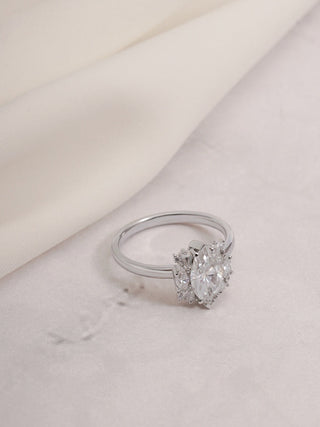 Stunning 1.0 - 2.0 CT Marquise Moissanite Engagement Ring with Cluster Design 3