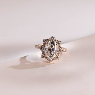 Stunning 1.0 - 2.0 CT Oval Moissanite Engagement Ring with Pave & Halo Design 1