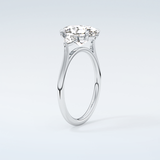 2.0 CT Oval Cut Three Stone Moissanite Engagement Ring 18