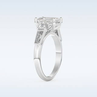 Elegant 1.83 CT Cluster Engagement Ring Featuring Emerald Moissanite