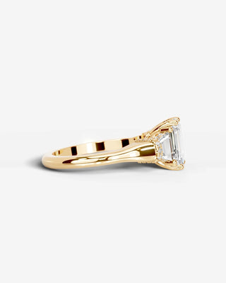 Marquise Solitaire With Tulip Prongs Lab Grown Diamond Engagement Ring