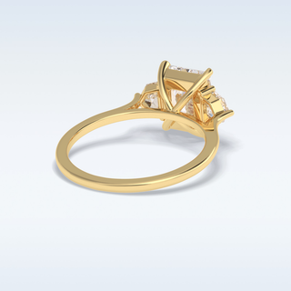 Elegant 2.5 CT Three Stones Engagement Ring Featuring Radiant Moissanite