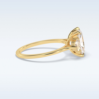 Elegant 2.5 CT Three Stones Engagement Ring Featuring Radiant Moissanite