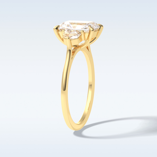 Elegant 2.5 CT Three Stones Engagement Ring Featuring Radiant Moissanite