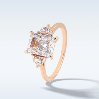 Elegant 2.5 CT Three Stones Engagement Ring Featuring Radiant Moissanite