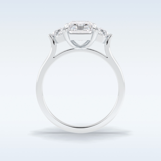 Elegant 2.5 CT Three Stones Engagement Ring Featuring Radiant Moissanite