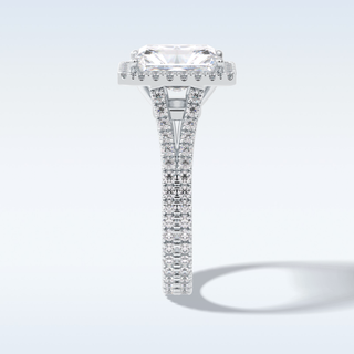 Elegant 3.05 CT Halo & Split Shank Engagement Ring Featuring Radiant Moissanite