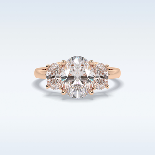 Elegant 2.5 CT Three Stones Engagement Ring Featuring Oval Moissanite