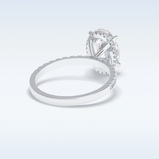 Elegant 2.75 CT Pave & Hidden Halo Engagement Ring Featuring Oval Moissanite