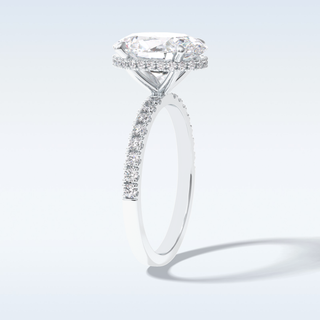 Elegant 2.75 CT Pave & Hidden Halo Engagement Ring Featuring Oval Moissanite