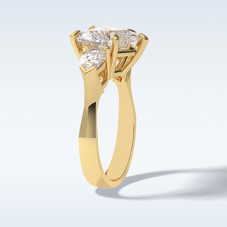 Elegant 3.05 CT Three Stones Engagement Ring Featuring Heart Moissanite