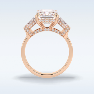 Elegant 4.0 CT Three Stones Engagement Ring Featuring Emerald Moissanite