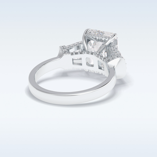 Elegant 4.0 CT Three Stones Engagement Ring Featuring Emerald Moissanite