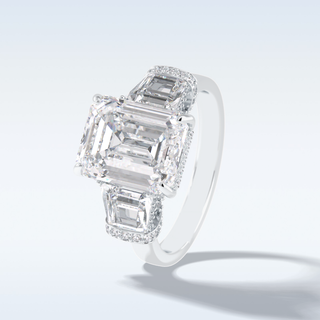 Elegant 4.0 CT Three Stones Engagement Ring Featuring Emerald Moissanite