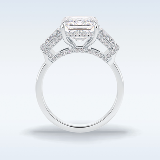 Elegant 4.0 CT Three Stones Engagement Ring Featuring Emerald Moissanite