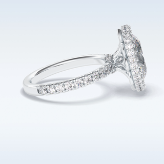 Elegant 0.54 CT Halo & Pave Engagement Ring Featuring Oval Moissanite