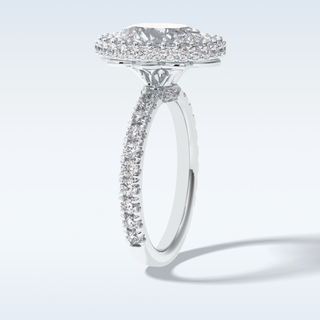 Elegant 0.54 CT Halo & Pave Engagement Ring Featuring Oval Moissanite