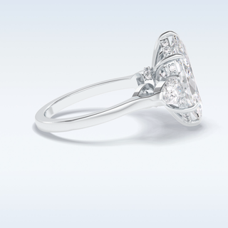 Elegant 3.0 CT Three Stones Engagement Ring Featuring Marquise Moissanite