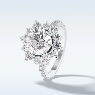 Elegant 2.5 CT Halo & Pave Engagement Ring Featuring Round Moissanite