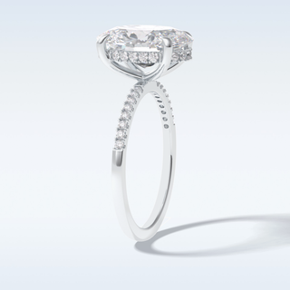 Elegant 3.54 CT Pave & Hidden Halo Engagement Ring Featuring Oval Moissanite