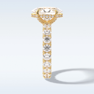 Elegant 3.09 CT Pave & Hidden Halo Engagement Ring Featuring Oval Moissanite