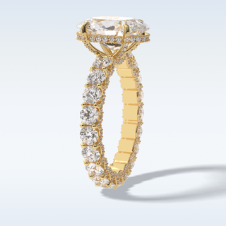 Elegant 3.09 CT Pave & Hidden Halo Engagement Ring Featuring Oval Moissanite